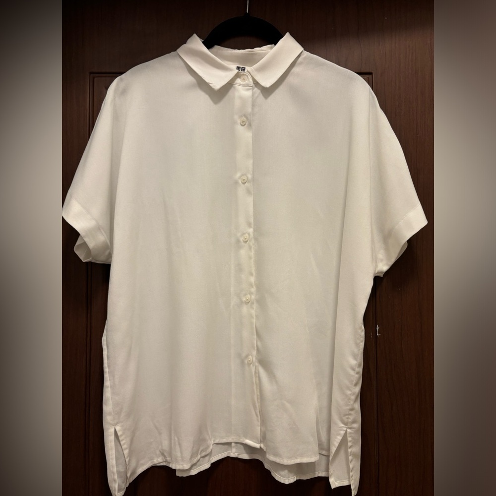 Uniqlo button up swing shirt, size S